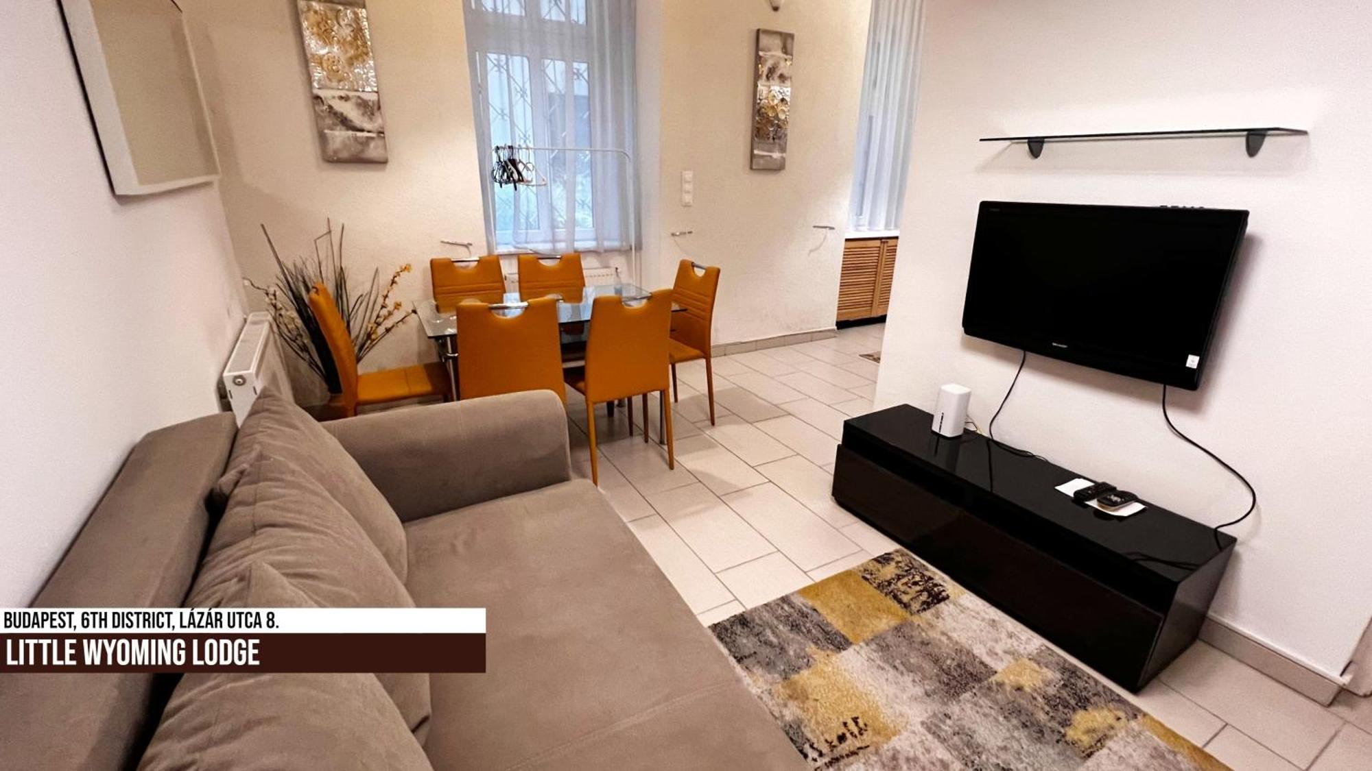 Little Americas Wyoming Lodge Apartment บูดาเปสต์ ภายนอก รูปภาพ